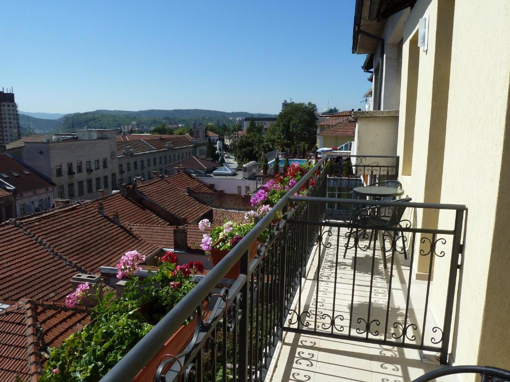 Hotel Anhea Veliko Tŭrnovo Exterior foto